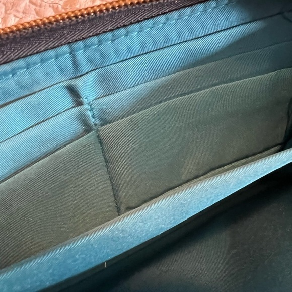 Travelon wallet. Black and gray with a teal interior. Lots of pockets, zipper. - Picture 5 of 5